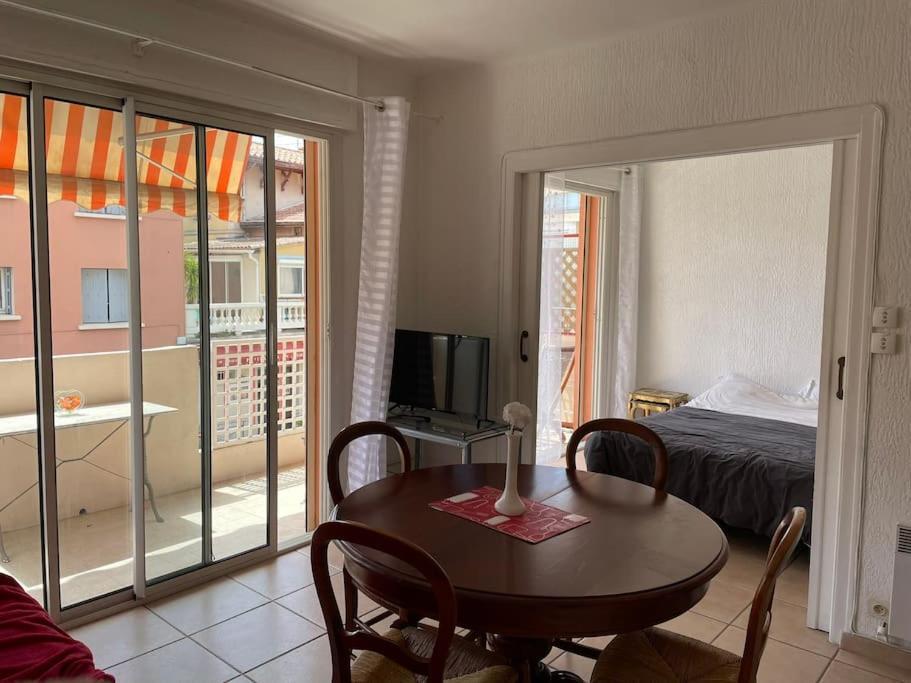 Studio A Sanary-Sur-Mer Avec Balcon A 200M Du Port מראה חיצוני תמונה